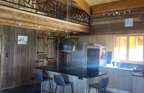 Egat Casa | Maison de Montagne Neuve 135 m2 Avec Salle de Jeu. Et Sauna