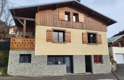La Plagne-Tarentaise Apartamento | Maison de moyenne montagne baignée par le soleil