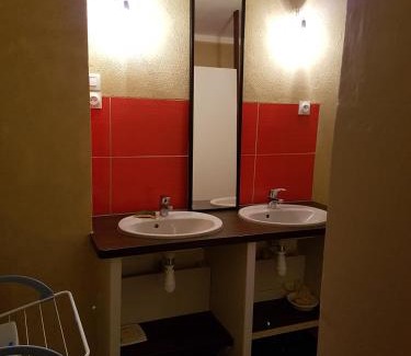 Freigne Casa | Maison de résidence d'artistes Vallons de l'Erdre 4 Pièces 9 pers