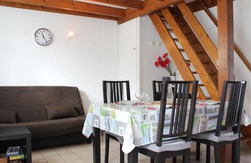 Saint-Pierre-d'Oleron Casa | Maison de Vacances à Oléron : Proche Port, Plage, Jardin, Terrasse, Garage - 6 Couchages - FR-1-246A-62