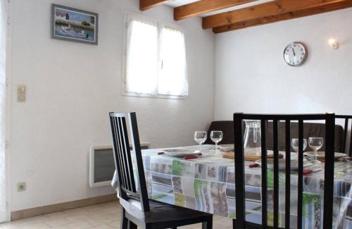 Saint-Pierre-d'Oleron Casa | Maison de Vacances à Oléron : Proche Port, Plage, Jardin, Terrasse, Garage - 6 Couchages - FR-1-246A-62