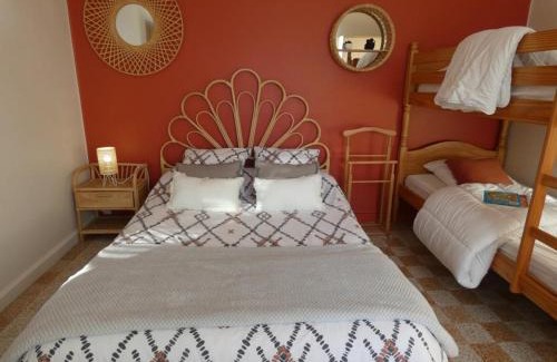 Notre-Dame-de-Monts Casa | Maison de Vacances Spacieuse, Proche Forêt, 5 Pers., Terrasse & Parking, Notre-Dame-de-Monts - FR-1-540-280