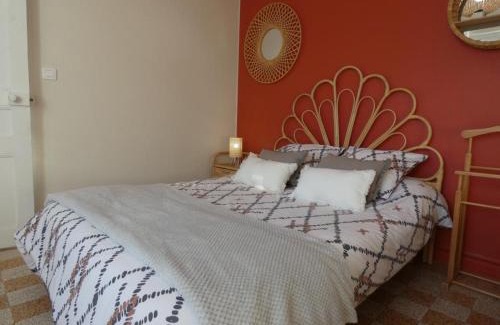 Notre-Dame-de-Monts Casa | Maison de Vacances Spacieuse, Proche Forêt, 5 Pers., Terrasse & Parking, Notre-Dame-de-Monts - FR-1-540-280