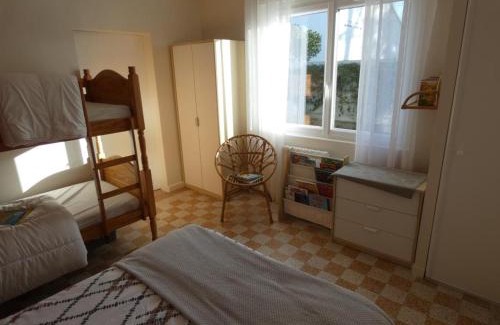 Notre-Dame-de-Monts Casa | Maison de Vacances Spacieuse, Proche Forêt, 5 Pers., Terrasse & Parking, Notre-Dame-de-Monts - FR-1-540-280