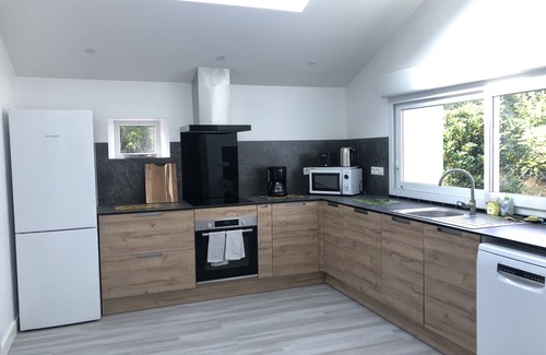 Gouesnach Casa | Maison de Vacances à 4 km de la Plage de Bénodet