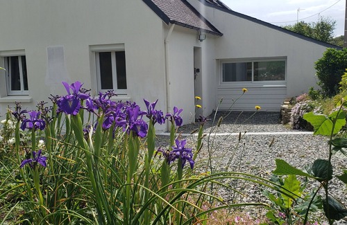 Gouesnach Casa | Maison de Vacances à 4 km de la Plage de Bénodet