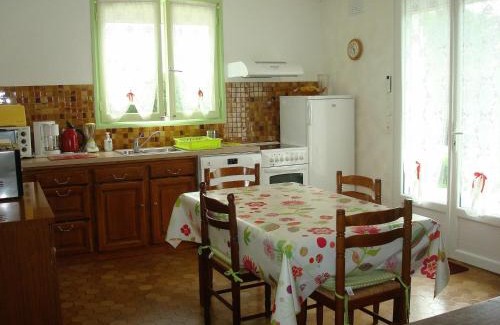 Valencay Casa | Maison de vacances au calme, proche Zoo de Beauval et Châteaux de la Loire, avec grand jardin - FR-1-591-148