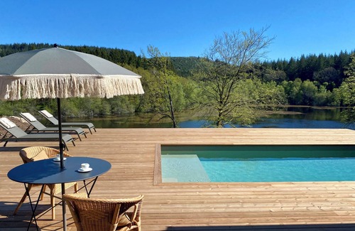 Viam Cabaña | Maison de Vacances Avec Piscine et Spa Domaine de la Voûte 8/10 Personnes