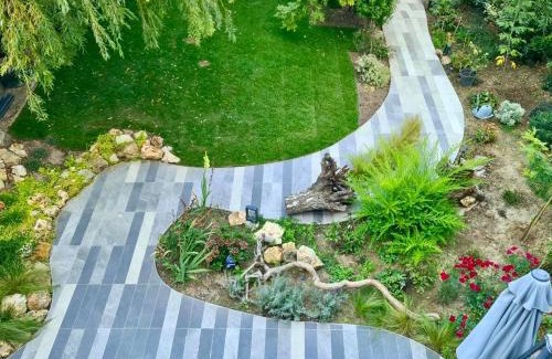 Bagneux Casa | Maison de Verdure proche de Paris