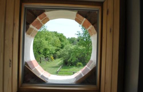 Razines Casa | Maison de Vigneron Restaurée avec Jardin Clos, Équipement Complet, au Cœur d'une Forêt - FR-1-381-218
