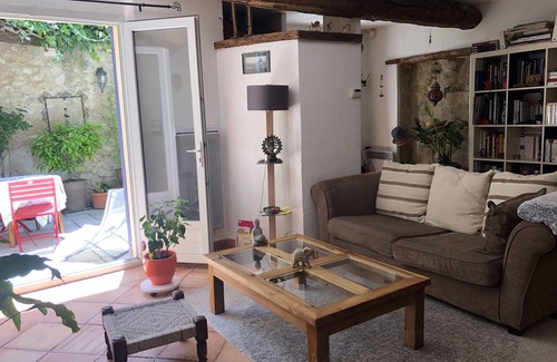 La Motte-dʼAigues Casa | Maison de Village Provençale