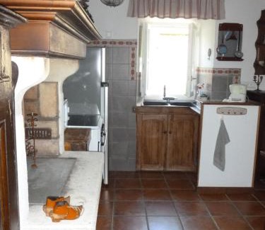 Saint-Jean-et-Saint-Paul Casa | Maison de village