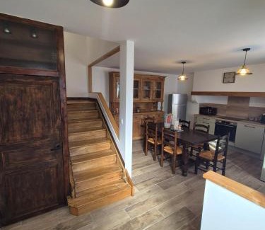Esquieze-Sere Casa | Maison de village rénovée