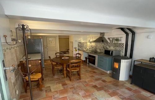Quinson Casa | Maison de village centre Quinson