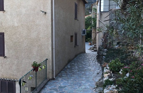 Castiglione Casa | Maison de Village en Montagne