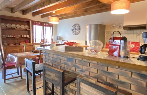 Cauterets Chalet De Esquí | Maison de ville 9P, 4 chambres. Balcon et parking.