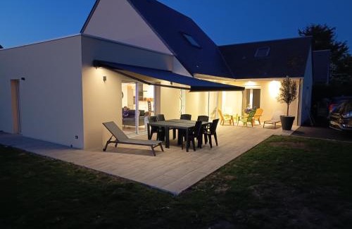 Saint-Laurent-sur-Mer Casa | Maison des Laquais