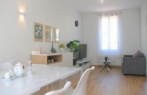 Montmuzard Casa | Maison Dijon