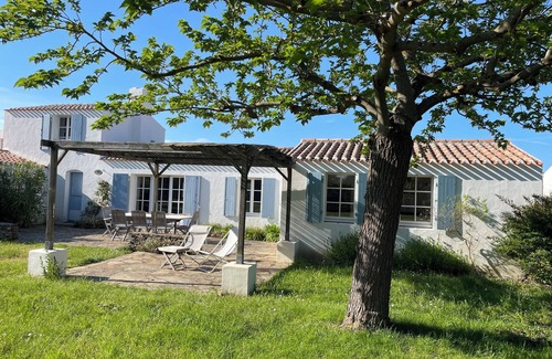 Ile d'Yeu Casa | Maison du Clouzy for 10 people in Ile d'Yeu