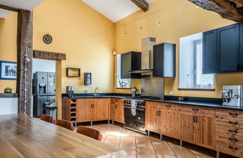 Lussac Villa | Maison Du Vins - Seis Habitaciones Villa, Capacidad 12