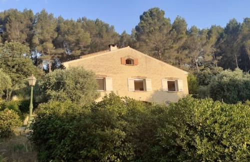 Sorgues Apartamento | Maison en Campagne Vers Avignon