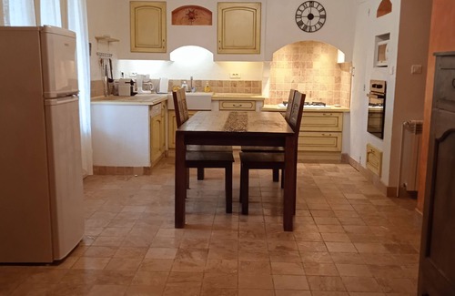 Roussas Casa | Maison en Drôme Provençale