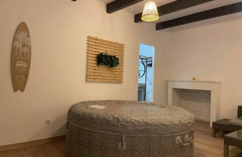 Andilly Casa | Maison en pierre à 15 min de LA ROCHELLE avec SPA