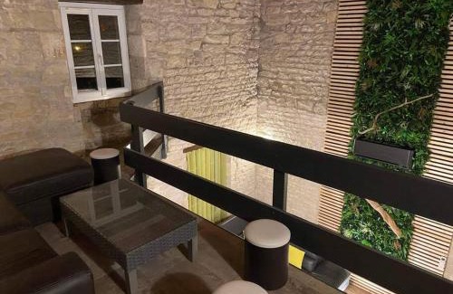 Andilly Casa | Maison en pierre à 15 min de LA ROCHELLE avec SPA