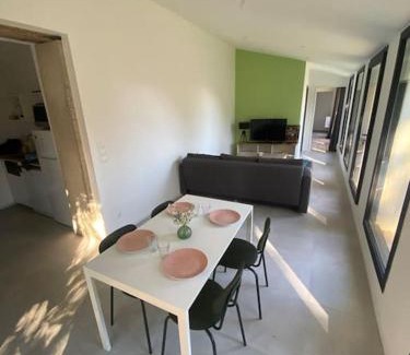 Clermont-l'Herault Casa | Maison en Pierre à Clermont-l'Hérault