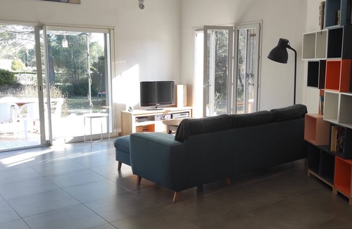 Lambesc Casa | ☀️HOUSE IN FULL NATURE☀️ CALM, POOL, WiFi A paradise for your children♥️