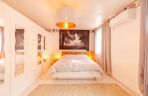 Le Revest-les-Eaux Casa | Maison en Provence-Entièrement Climatisée-Piscine Privée-Cuisine Extérieure-Pétanque-15 Minutes de la Plage