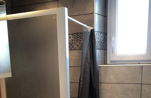 Vic-le-Comte Casa | Maison Entière 5 Personnes