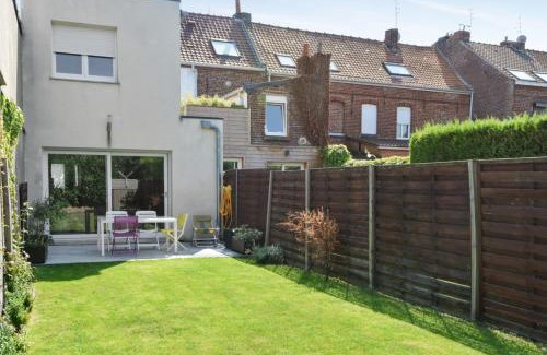 Marcq-en-Baroeul Casa | Maison Escola avec jardin - Welkeys