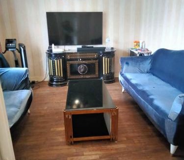 La Courneuve Casa | Maison et Appartement