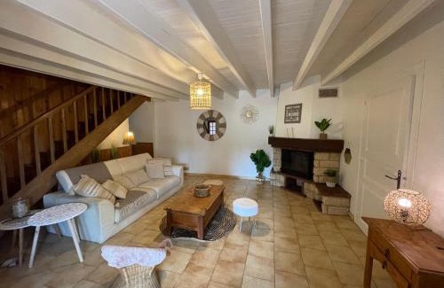 St-Sulpice-de-Mareuil Casa | Maison familiale en Périgord (Billard+Cheminée)