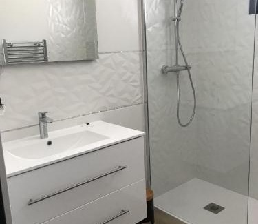 La Faute-sur-Mer Casa | Maison face accès plage, 4 Chambres, 11 personnes
