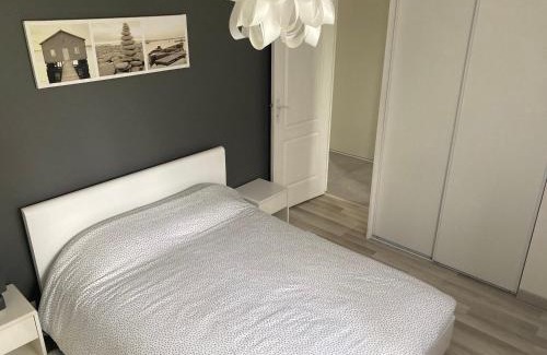 Saint-Genes-De-Fronsac Casa | Maison familiale avec jardin de 1500m2