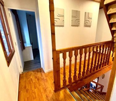 Saint-Maur Creteil Casa | Maison Familiale 3 Chambres, 3 Salle de Bain, Proche RER A - Paris - Disney