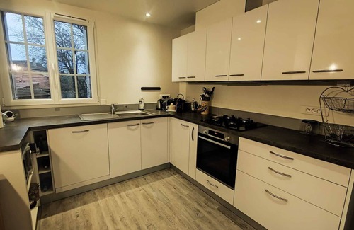 Neuilly-Plaisance Casa | Maison Familiale,poêlé Bois,jardin. Proche Paris/dysneyland.animaux Acceptés