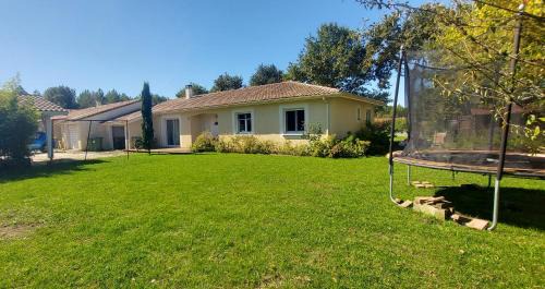 Le Barp Casa | Maison familiale au calme avec piscine securisee