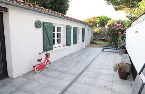 Loix Casa | Maison Familiale de 4 Chambres au Coeur de Loix - Location à la Semaine