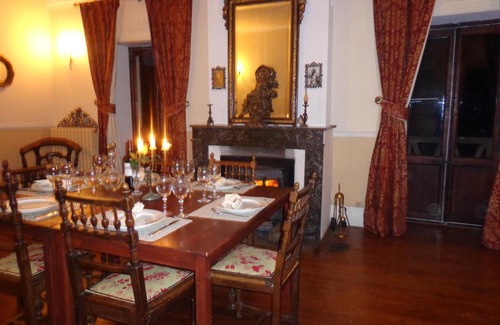 Saint-Priest Cama Y Desayuno | Maison Forestière