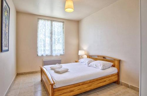 Merville-Franceville-Plage Apartamento | Maison familiale conviviale proche plage, 8 pers, jardin - FR-1-788-83