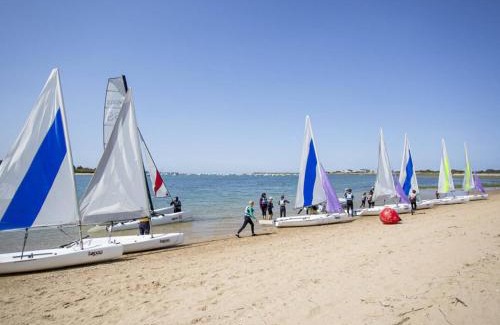 Merville-Franceville-Plage Apartamento | Maison familiale conviviale proche plage, 8 pers, jardin - FR-1-788-83