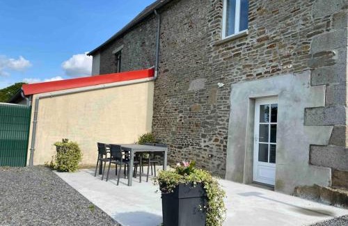 Saint-Aubin-de-Terregatte Casa | Maison - Mont St Michel à 15 min