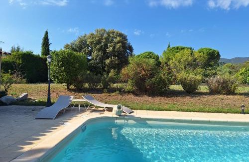 La Motte-dʼAigues Casa | Maison au calme entre vignes et Luberon