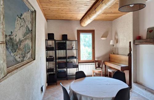 La Motte-dʼAigues Casa | Maison au calme entre vignes et Luberon