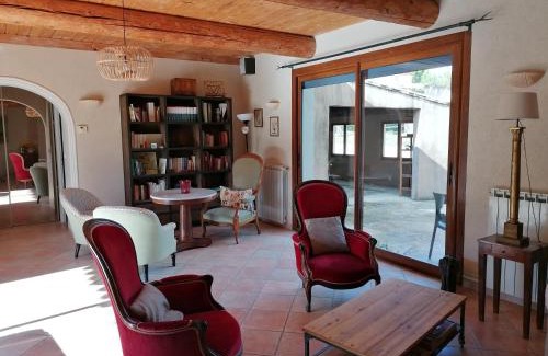 La Motte-dʼAigues Casa | Maison au calme entre vignes et Luberon