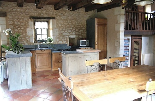 Saint-Martin-des-Combes Casa | Maison de Caractère au Centre du Périgord, Stage de Poterie Possible sur Site