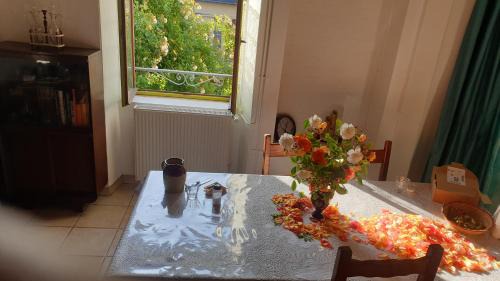 Saint-Maurice-les-Brousses Casa | Maison de bourg